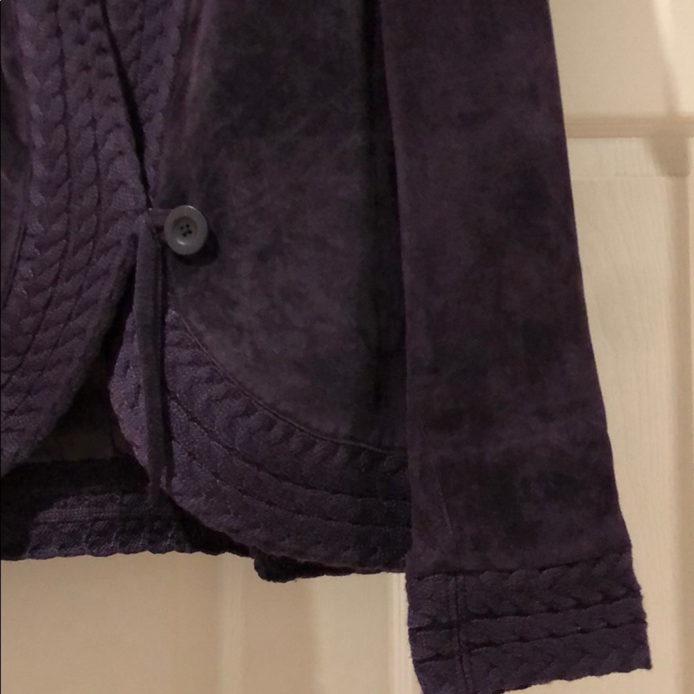 Leather jacket - Picture 3 of 8